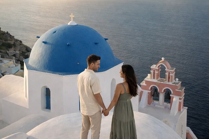 Private Photoshooting in Santorini with a local Photographer - Finding Oia’s photo corners beyond the obvious