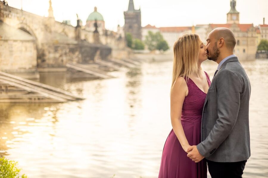 Private Prague Sunrise Photoshoot + Walking Tour - Key things to know before you go