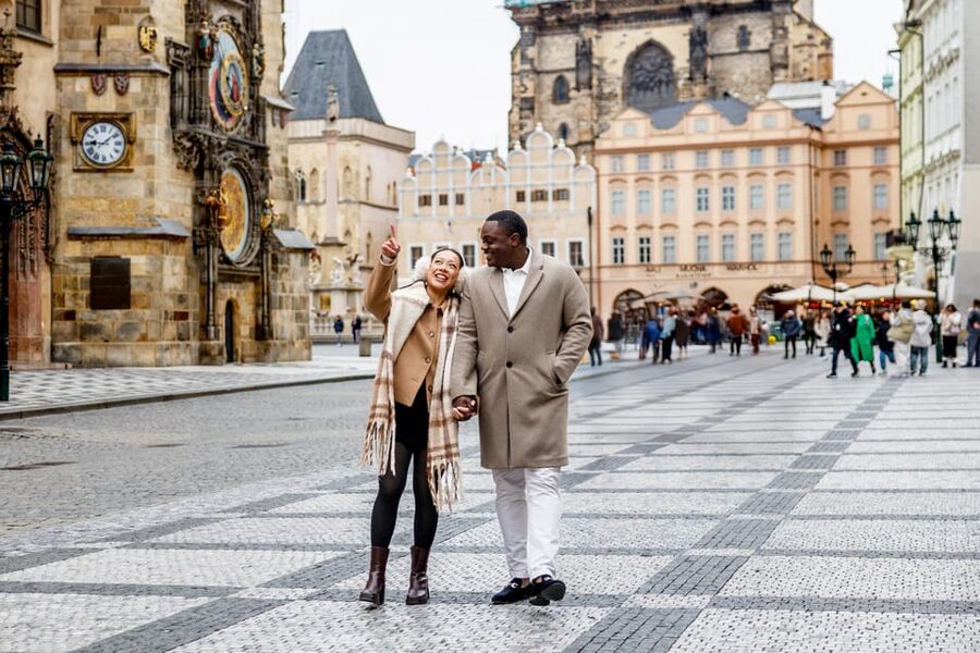 Private Prague Sunrise Photoshoot + Walking Tour - Why Prague at sunrise makes better photos and a better walk