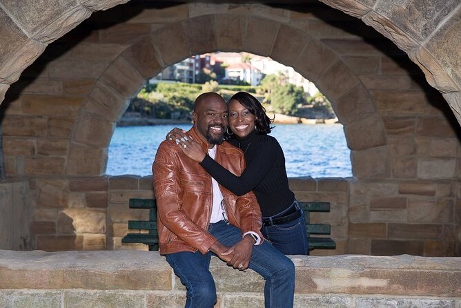 Private Pro Photography- Sydney -price per group of 4 - What you get: at least 30 high-resolution photos on USB