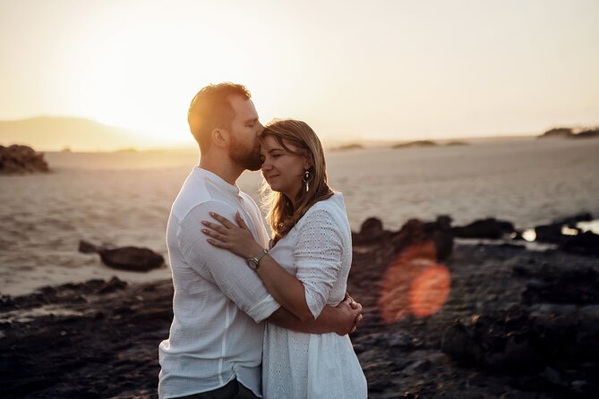 Private Pro Photoshoot in the Dunes of Corralejo - What the 90-minute session feels like on the ground