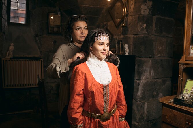 Private Professional Armenian Costume Photo Shoot - Taraz in Gyumri: Why This Costume Session Feels Personal