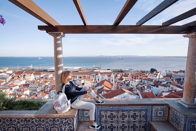 Private Professional Photoshoot at Alfama, Lisbon - Key things that make this Alfama photoshoot a smart buy