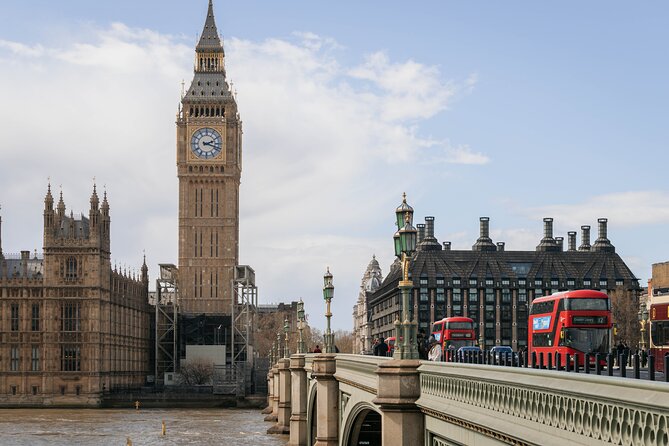Private Professional Photoshoot at Westminster & Big Ben, London - Price and Scheduling: Value, Group Size, and Booking Timing