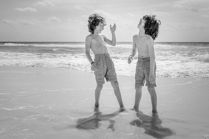 Private Professional Photoshoot in Cancun with Pick up - Why People Love This for Families, Anniversaries, and Groups