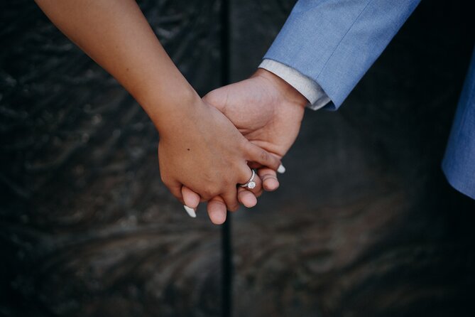 Private Professional Photoshoot in Positano Couple and Family - Meeting at Chez Black: Where Your Photoshoot Begins