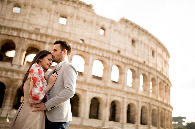 Private Professional Photoshoot in Rome - Altare della Patria: changing backgrounds for photos that feel varied