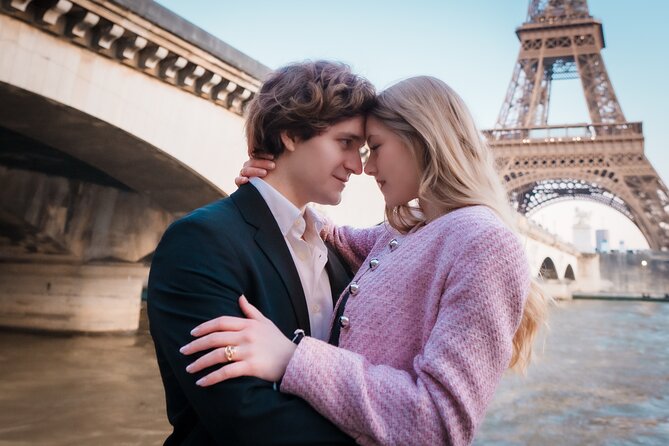 Private Professional Photoshoot near the Eiffel Tower in Paris - Key things that make this Eiffel Tower photoshoot worth it