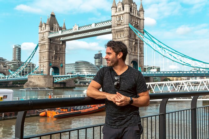 Private Professional Photoshoot Outside Tower Bridge in London - Delivery Timing, Weather Limits, and Staying on Schedule