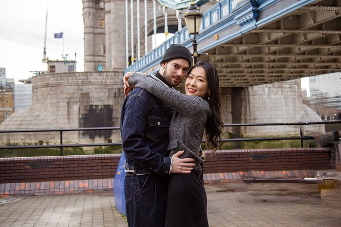 Private Professional Photoshoot Outside Tower Bridge in London - FAQ