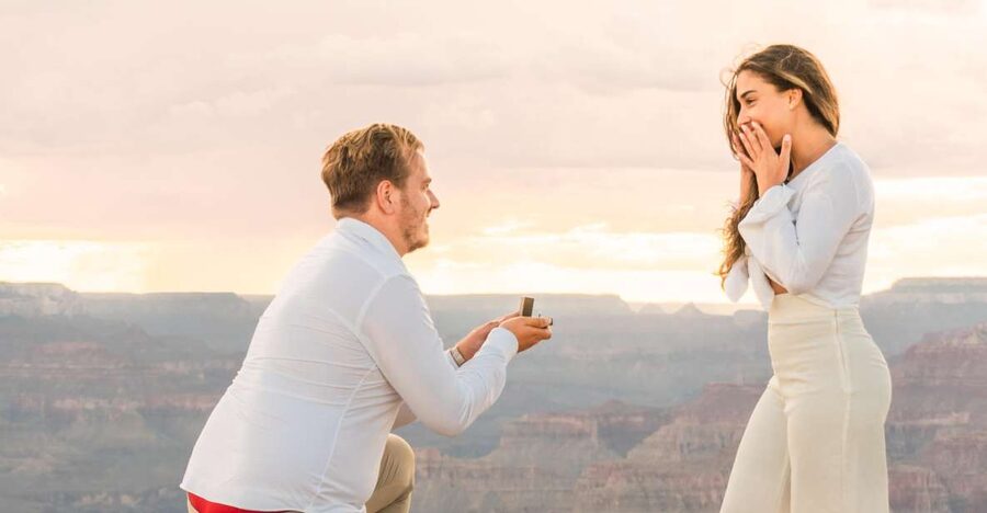 Private Professional Photoshoot Session in Grand Canyon - From first message to meeting point: how the session gets planned