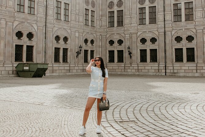 Private Professional Vacation Photoshoot in Vienna - Picking your timing: 30 minutes vs 1 hour