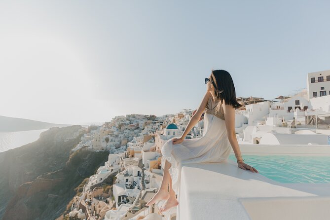 Private Santorini Photography in Oia 伊亚步行旅拍 - The Oia backdrops you’ll likely be aiming for