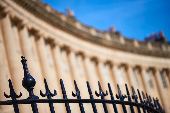 Private Smartphone photography Walking Tour Around Bath - Stop 2: The Circus Architectural Masterclass (15 Minutes)