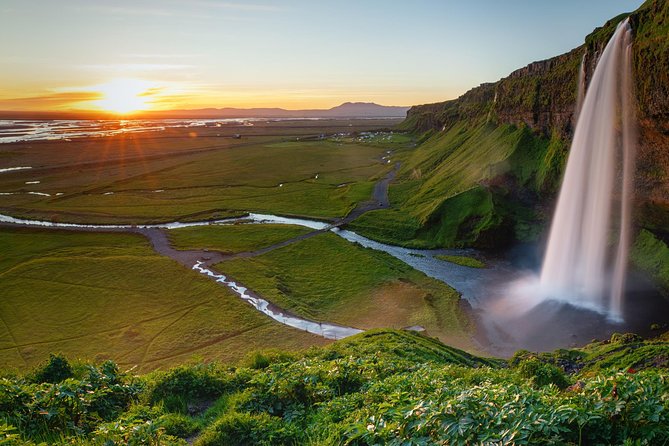 Private South Coast Tour with a Professional Photographer/Guide - Vík Church: Glacier-Country Feel in Iceland’s Southern Village