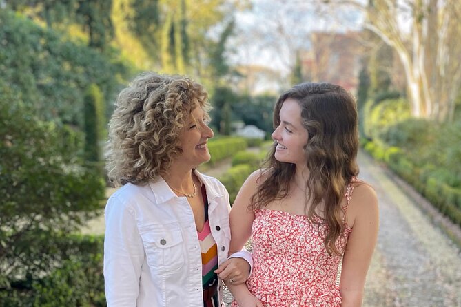 Private Tour! Capture the best of Charleston with a multi-location photoshoot. - Who Leads the Shoot (and Why Nicole’s Style Works)
