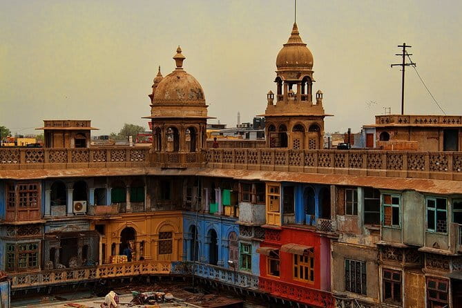 Private Tour: Delhi Photography Tour - How the guide turns random scenes into photo stories