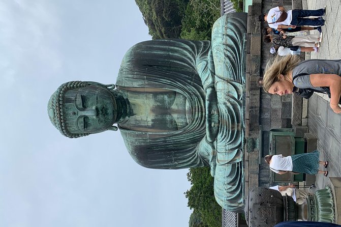 Private Tour Kamakura and Enoshima With Guide and photographer - Guide and photographer quality: where this tour can shine or slip