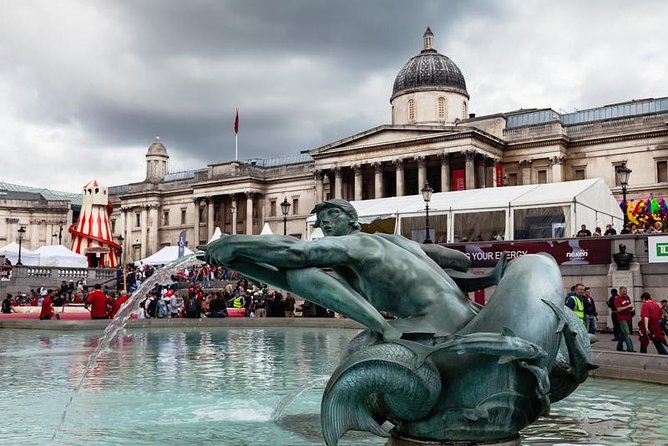 Private Tour: Photography Walking Tour from Trafalgar Square to Covent Garden - Photo review and teaching style: why the feedback matters