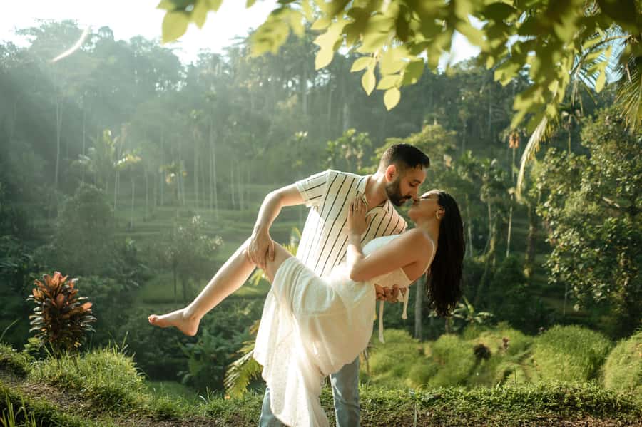 Private Ubud Tour With Professional Photographer with Edit - Key highlights at a glance
