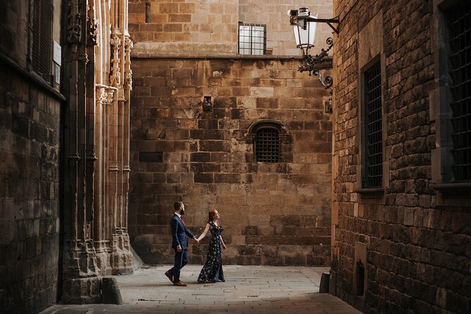 Private Vacation Photography Session with Local Photographer in Barcelona - How the route choice changes your whole photo vibe