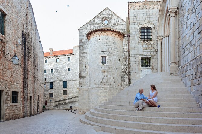 Private Vacation Photography Session with Local Photographer in Dubrovnik - The City Walls and Old Town: What Makes Dubrovnik Photos Work