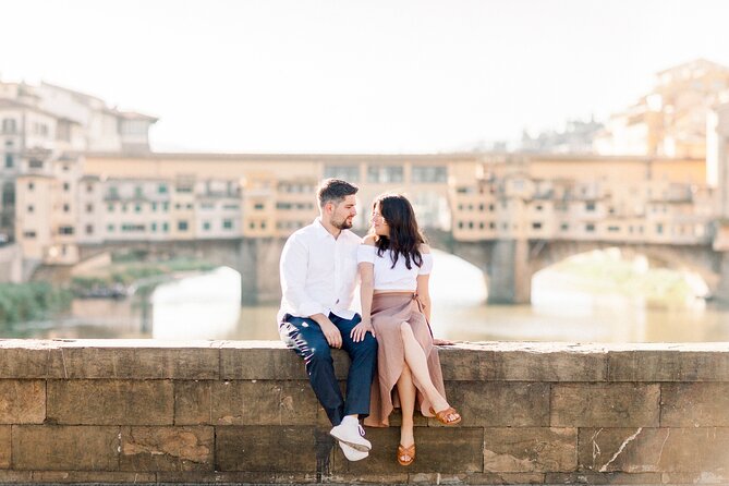 Private Vacation Photography Session with Local Photographer in Florence - Why a private Florence photo shoot beats selfie mode
