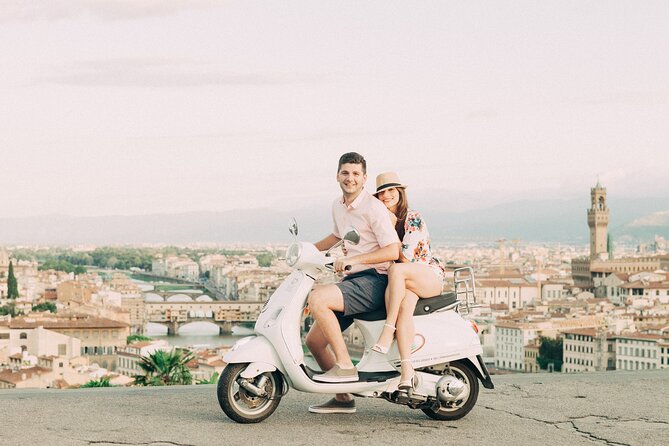 Private Vacation Photography Session with Local Photographer in Florence - Planning support: from booking confirmation to your meeting