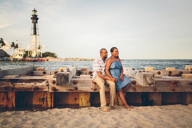 Private Vacation Photography Session with Local Photographer in Ft. Lauderdale - Fort Lauderdale Beach and Hollywood Beach: The Two-Stop Glow-Up