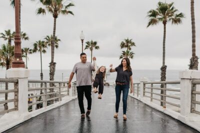 Private Vacation Photography Session with Local Photographer in San Diego - How the 1-hour shoot actually plays out (and what matters)
