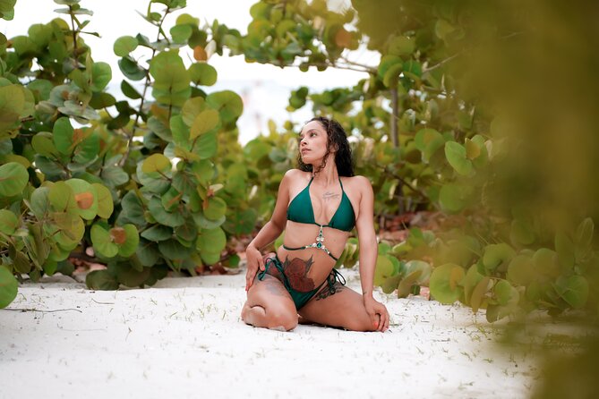 Private Vacation Photoshoot with Photographer in Aruba - Private Means Your Pace: How the Shoot Stays Comfortable