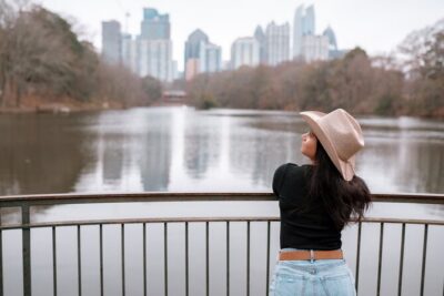 Private Vacation Photoshoot with Photographer in Atlanta - The 30-Minute vs 1-Hour Session Choice