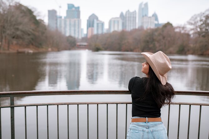 Private Vacation Photoshoot with Photographer in Atlanta - The 30-Minute vs 1-Hour Session Choice