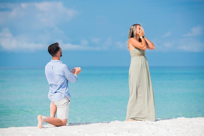 Private Vacation Photoshoot with Photographer in Destin - How the Destin photoshoot plays out in real time