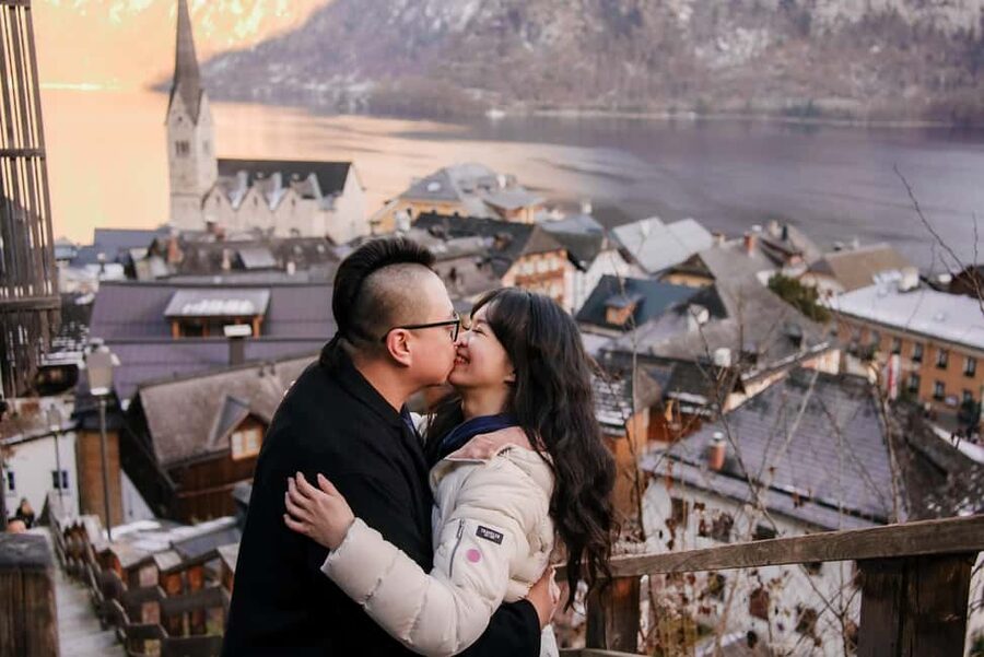 Private Vacation Photoshoot with Photographer in Hallstatt - Price and value: is $151 per person worth it?