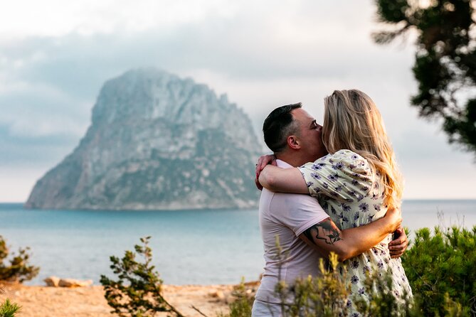 Private Vacation Photoshoot with Photographer in Ibiza - Price and value: is $140.77 per person worth it?