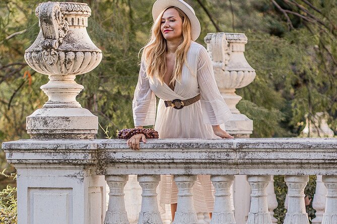 Private Vacation Photoshoot with Photographer in Madrid - Key highlights at a glance