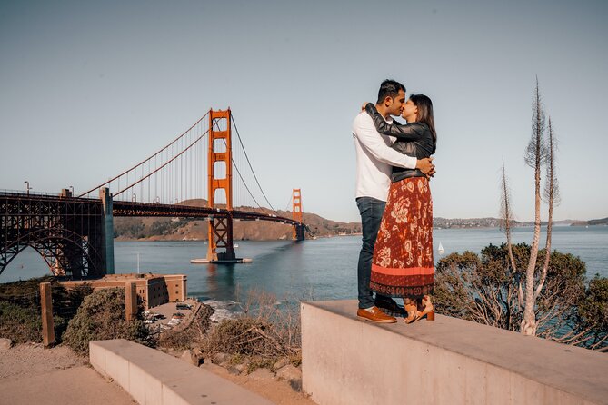 Private Vacation Photoshoot with Photographer in San Francisco - Baker Beach: the stop that gives you big San Francisco energy