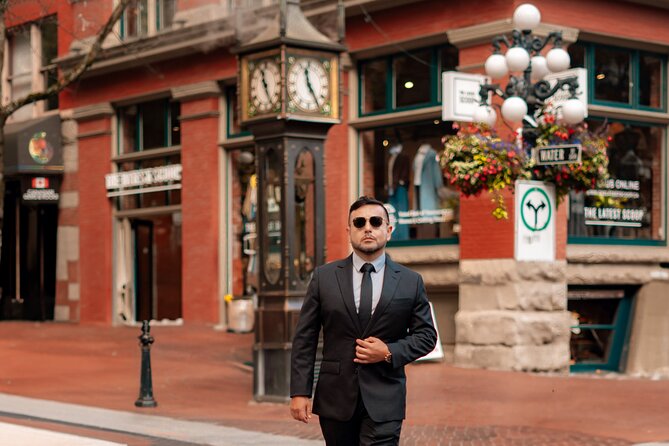 Private Vacation Photoshoot with Photographer in Vancouver - Meeting Point at Alley-Oop and the Flow of Your Session