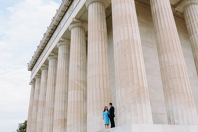 Private Vacation Photoshoot with Photographer in Washington DC - How the photographer guidance improves your results (and why Jerry gets praise)