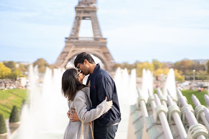 Professional Eiffel Tower Photo Tour with VOGUE Photographer - Starting at the Trocadéro: Where Your Photos Start Winning