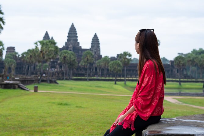 Professional Photo Shoot in Angkor Archaeological Park, Siem Reap - Bayon temple and the faces on top: a must for expression and scale