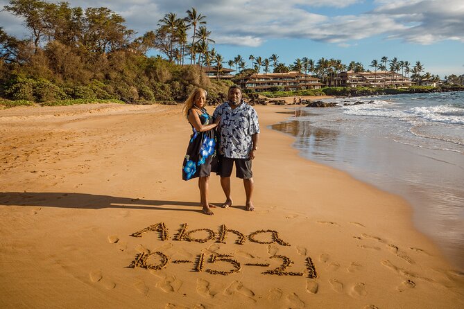 Professional Photographer in Honolulu - Tips to Make Your Shoot Look Effortless (Even If You Feel Awkward)