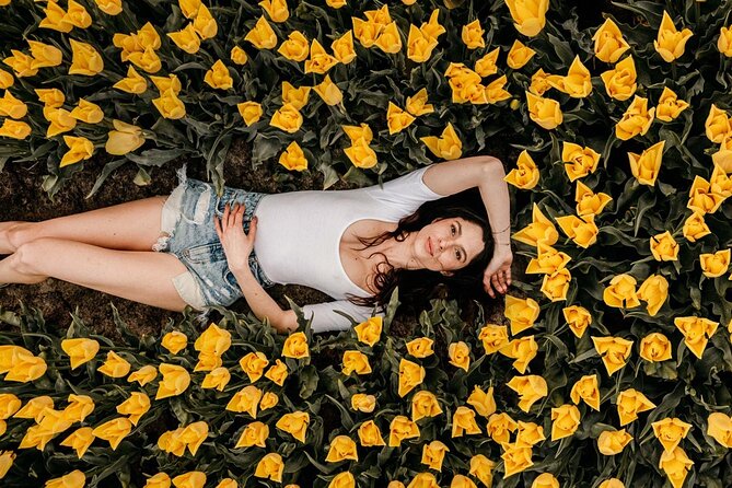 Professional Photoshoot at Private Tulip Field - Key points to know before you go