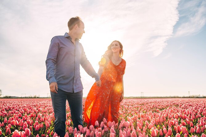 Professional Photoshoot at Private Tulip Field - Meet Arielle Frioza Photography and how the session works