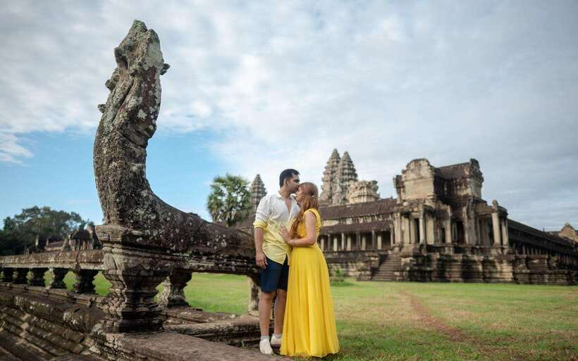 Professional Photoshoot in Angkor Archaeological Park - Bayon Temple and those iconic faces
