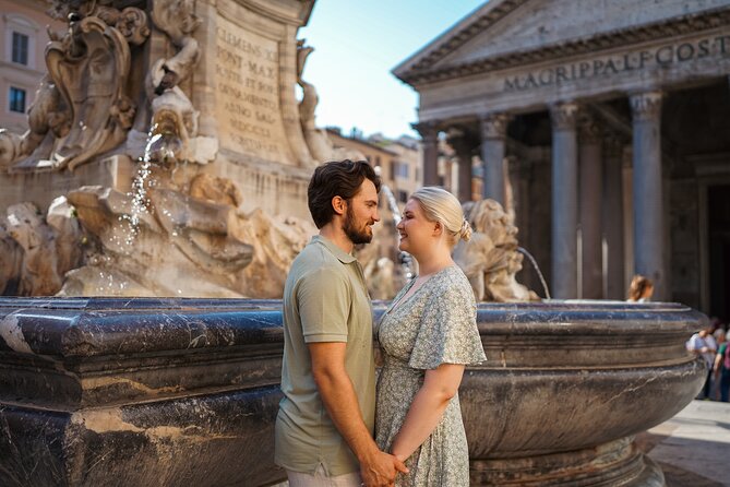 Professional Photoshoot in Eternal City Rome - Small group size: why max 6 people helps your photos