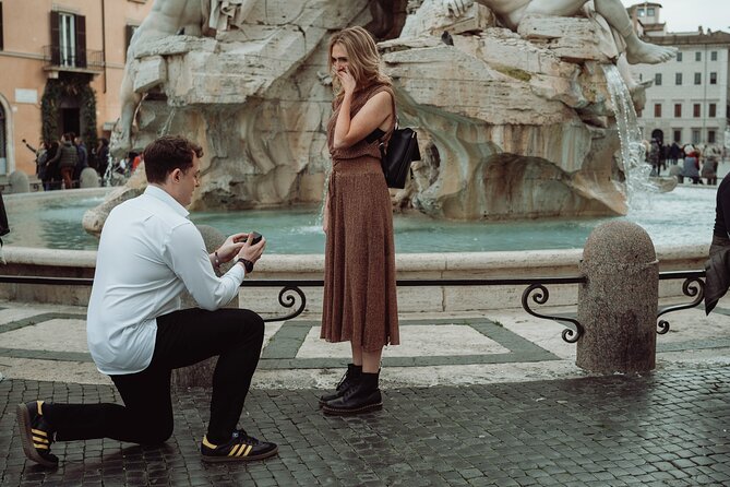 Professional Photoshoot in Rome - Posing help that keeps you from feeling awkward