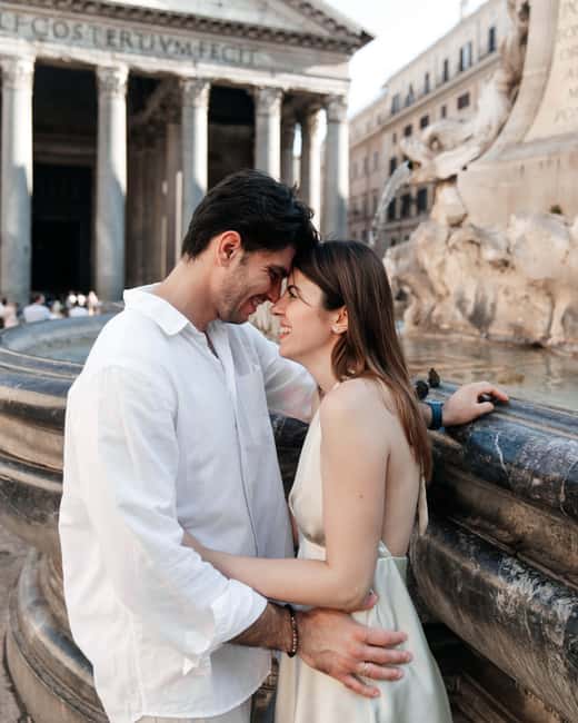 Professional Photoshoot in the Eternal City Rome - Flying Dress in Rome: 17 Colors and Real Photo Impact