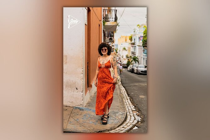 Professional Photoshoot in the Vibrant Streets of Old San Juan - Meeting at Calle Comercio and finding the shoot starting point